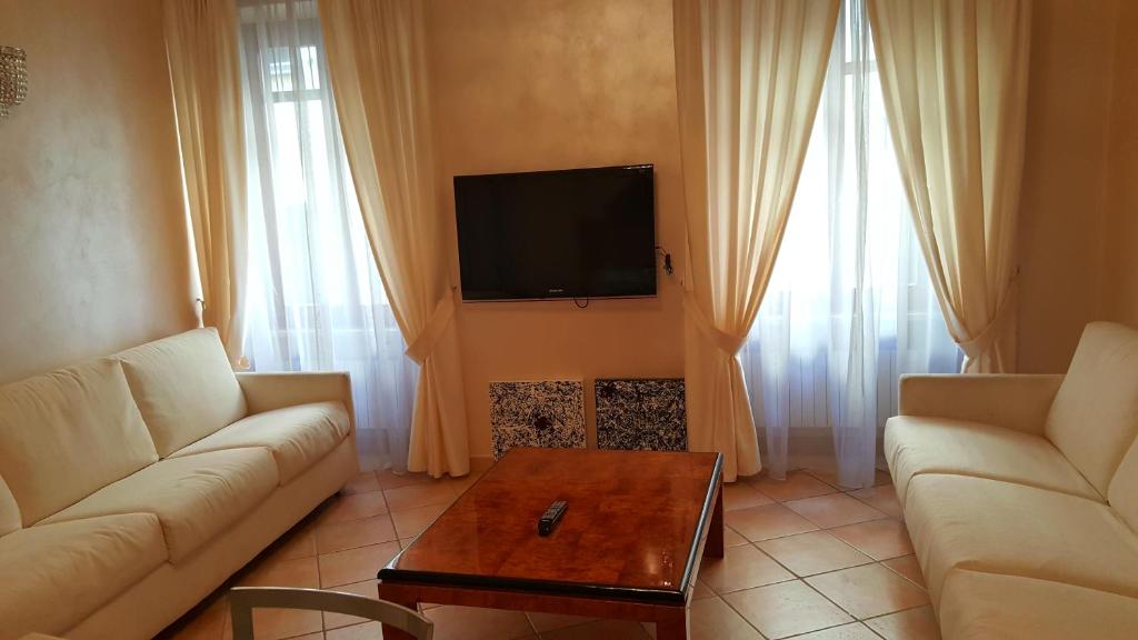 ivana sweet house room 4